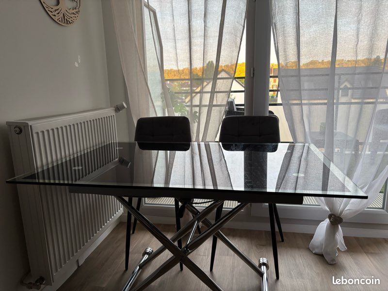 Table en verre (image 3)