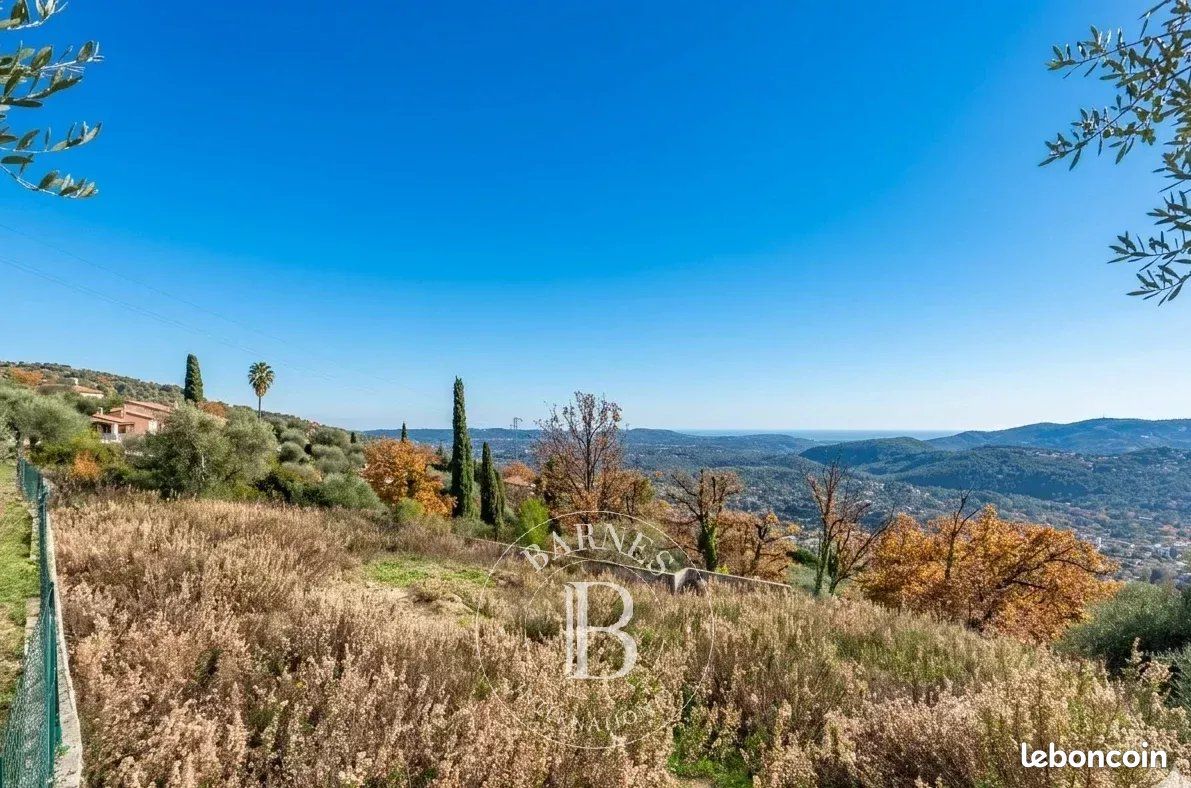 Terrain 1488 m² · à Cabris · 1 488 m² · 220 000 €