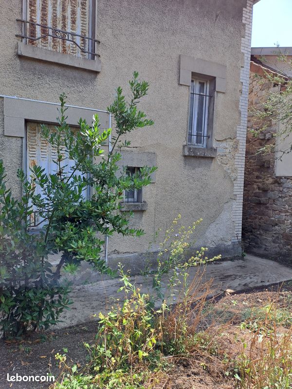 Maison 8 pièces 120 m² · à Limoges · 120 m² · 220 000 €
