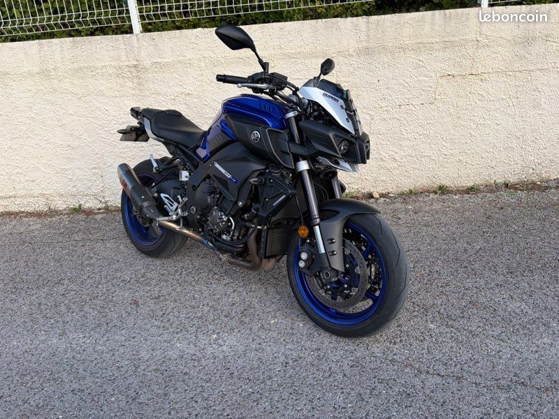 Yamaha MT-10 (image 1)