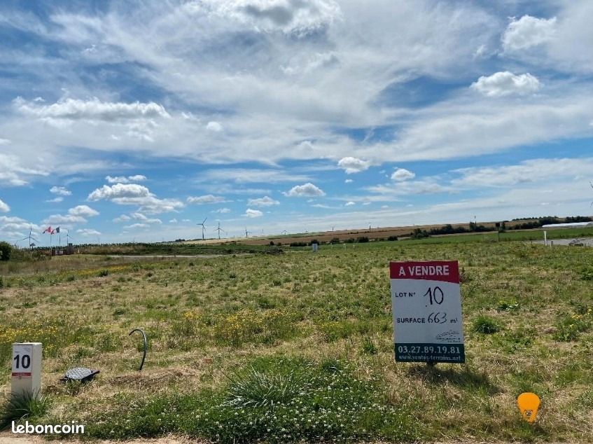 Terrain 693 m² Cherisy · à Chérisy · 69 500 €