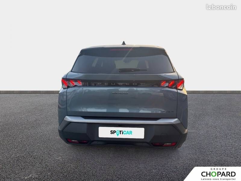 Peugeot 5008 Plug-in Hybrid 225 ch e-DCS7 GT (image 6)