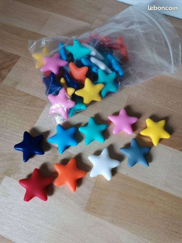 Lot 45 Perles silicone Étoile 9 couleurs (image 1)
