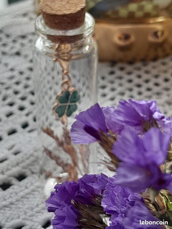 Fiole artisanale fait main- trefle chance & fleurs séchées- idée cadeau (image 3)