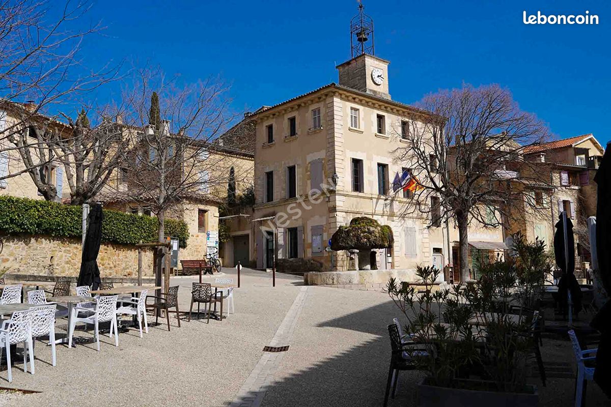 Maison 4 pièces 90 m² · à Vaugines · 90 m² · 378 000 €