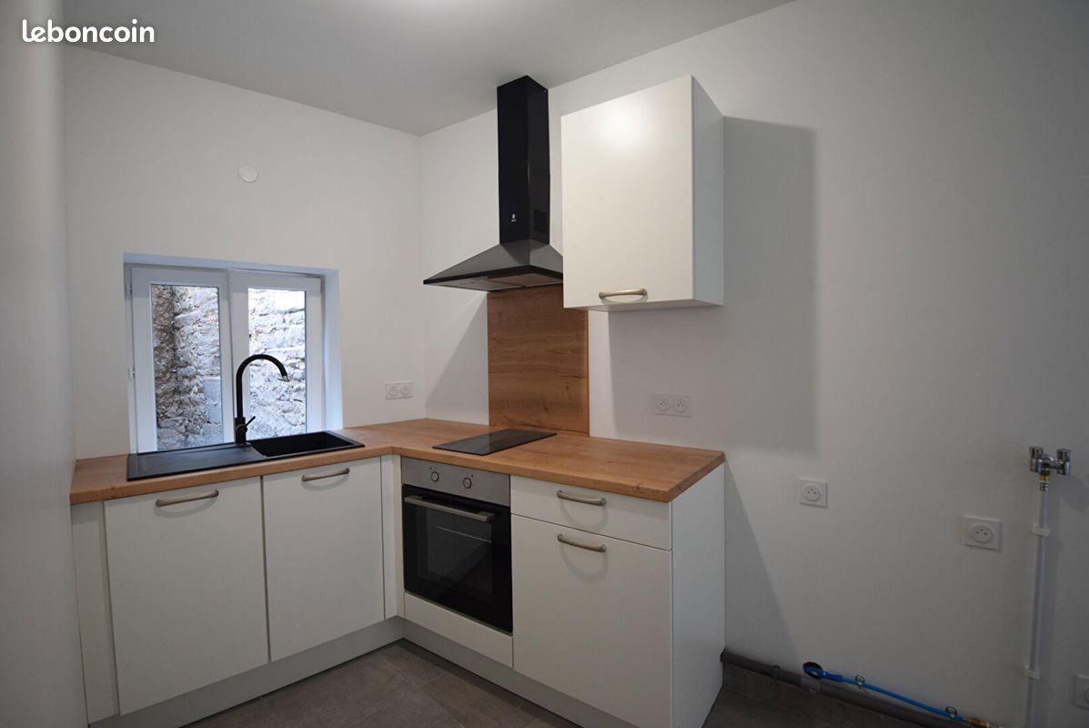 Appartement 2 pièces 41 m² · à Chazay-d'Azergues · 41 m² · 675 €/mois