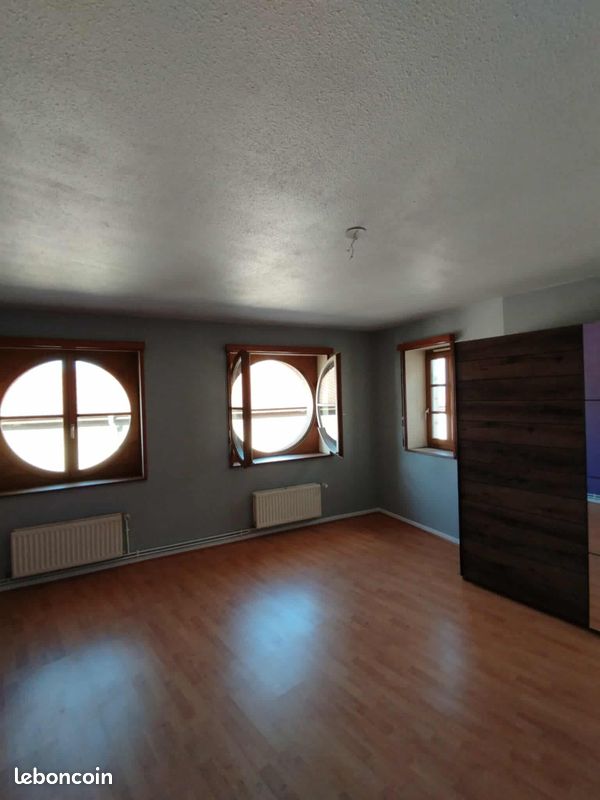 Appartement 3 pièces 87 m² · à Saint-Nicolas-de-Port · 87 m² · 135 000 €