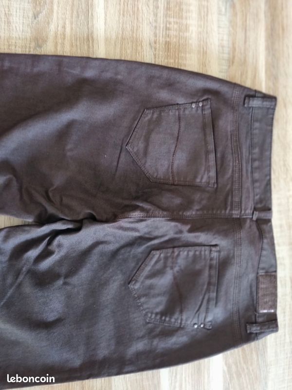 Plusieurs jeans (image 3)