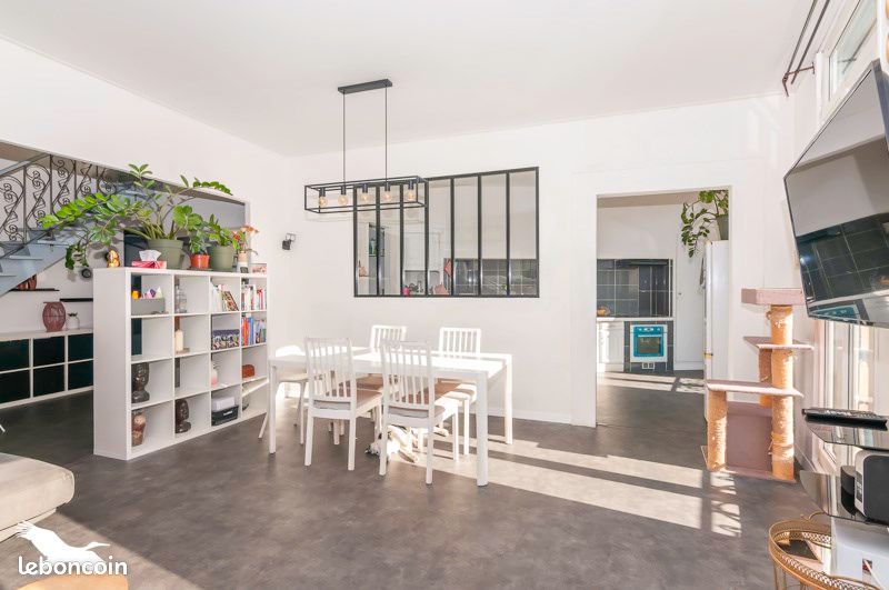 Appartement 5 pièces 125 m² · à Gigean · 125 m² · 231 440 €