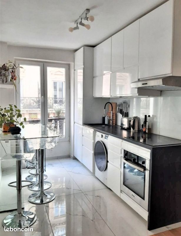 Appartement 2 pièces 38 m² · à Paris · 38 m² · 1 487 €/mois