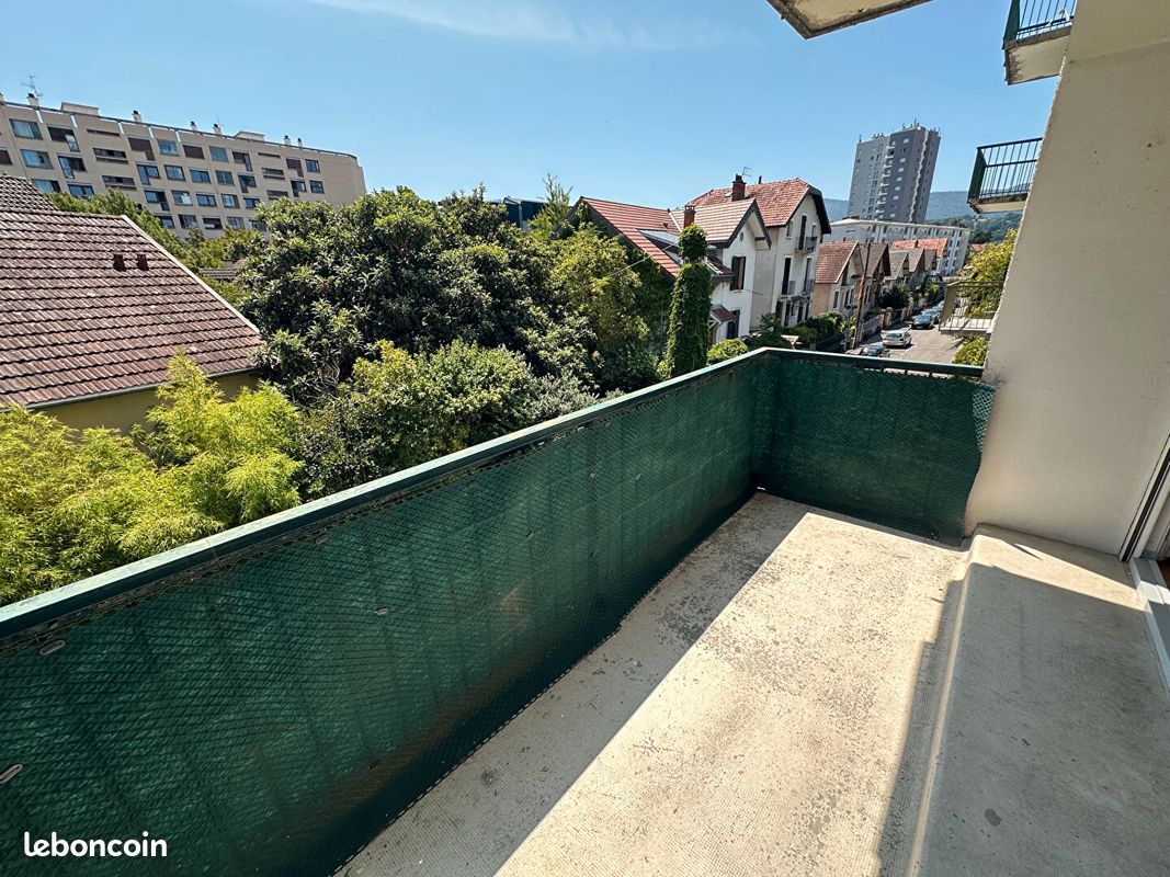 Appartement 4 pièces 80 m² · à Chambéry · 80 m² · 1 210 €