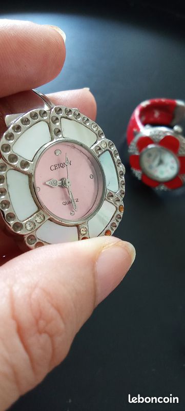 Montre Bijou Femme Ceigny – Forme Fleur Strass & Cadran Rose (image 10)
