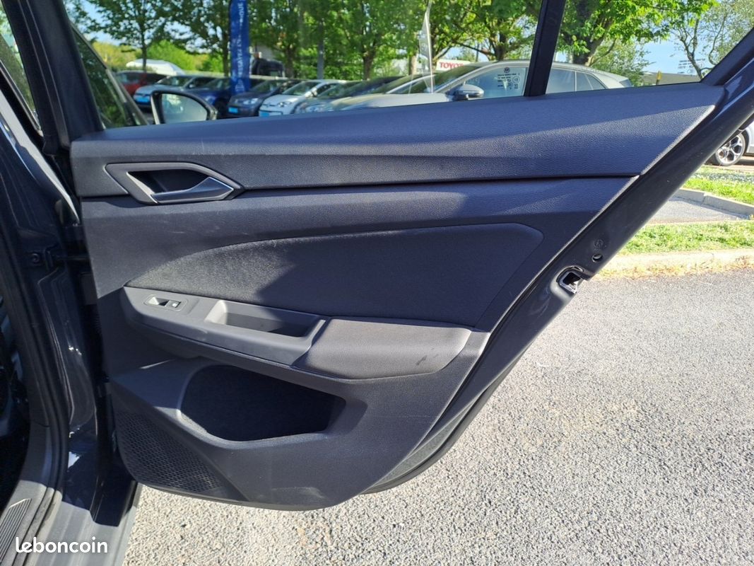 VOLKSWAGEN Golf 1.0 TSI OPF 110 BVM6 Active (image 20)