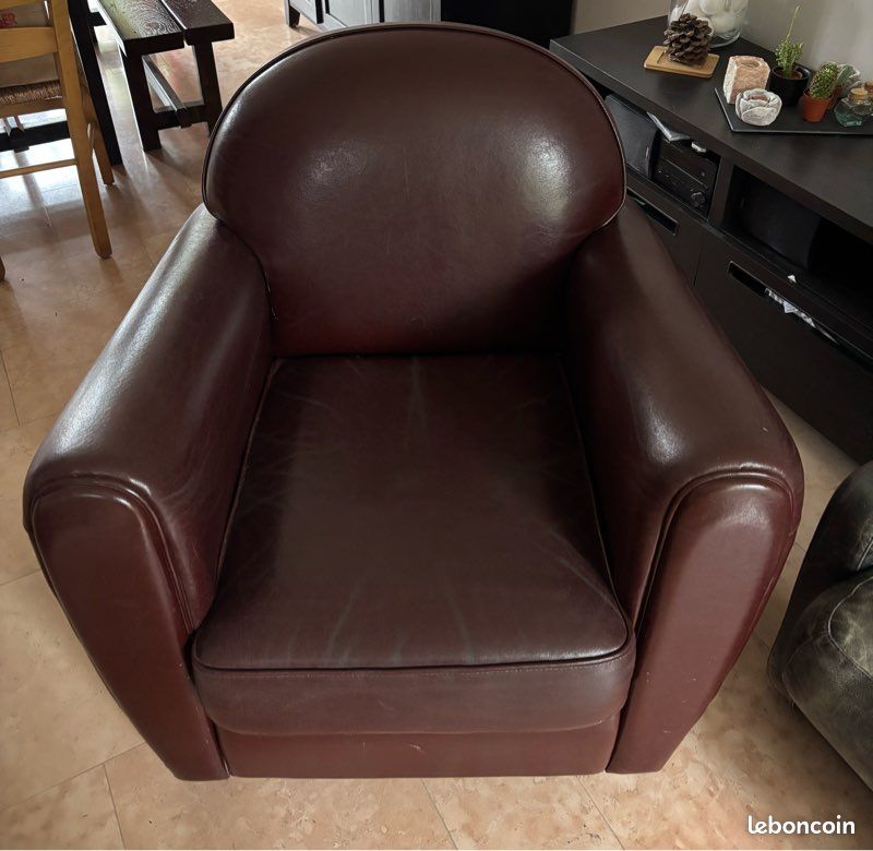 Fauteuil en cuir (image 1)