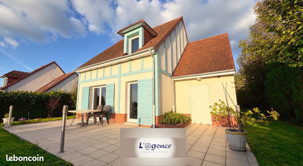 Maison 4 pièces 82 m² · à Touques · 82 m² · 378 000 €