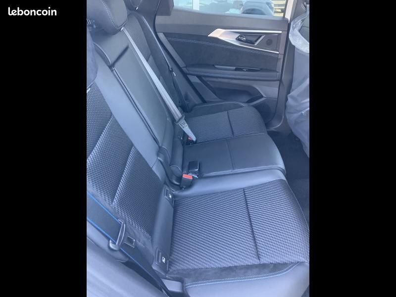 Renault Austral 1.2 E-Tech full hybrid 200ch esprit Alpine - 25 (image 9)