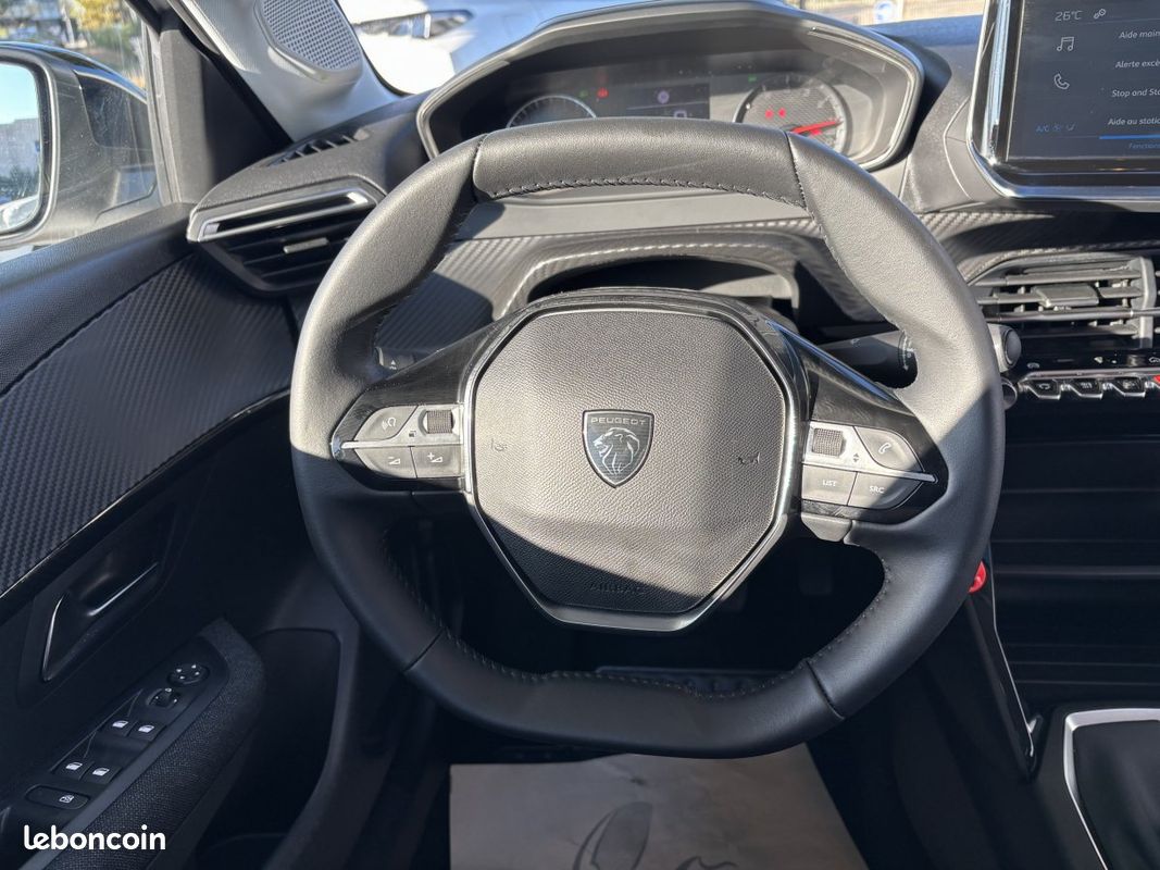 Peugeot 208 Affaire (2) SOCIETE 100 ch Business + CARPLAY (TVA 12500 HT) (image 14)