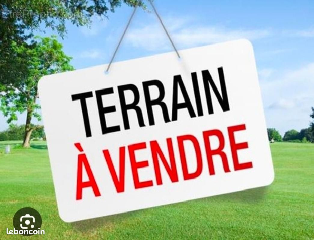 Terrain 1 605 m² Trescault · 76 000 €