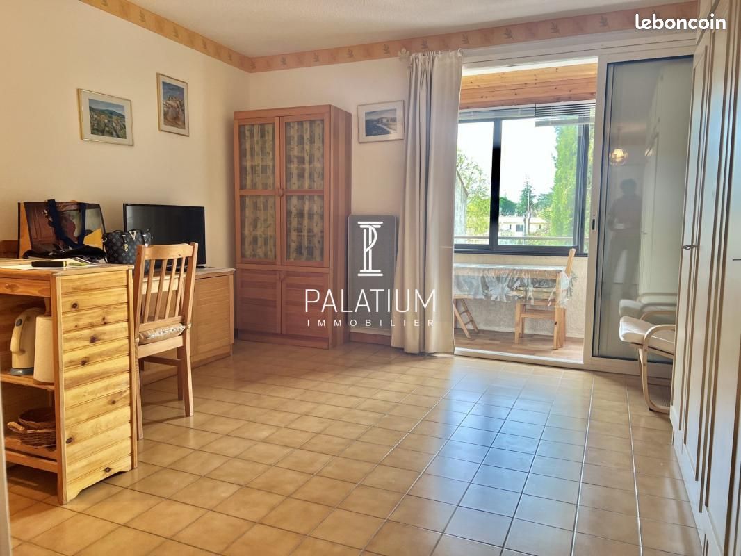 Appartement 24 m² · à Gréoux-les-Bains · 24 m² · 83 000 €