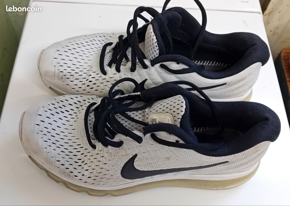Chaussures Nike taille 40 (image 5)