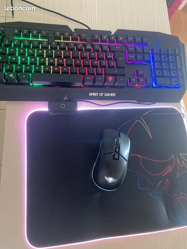 Pack clavier,souris,casque,tapis souris (image 3)