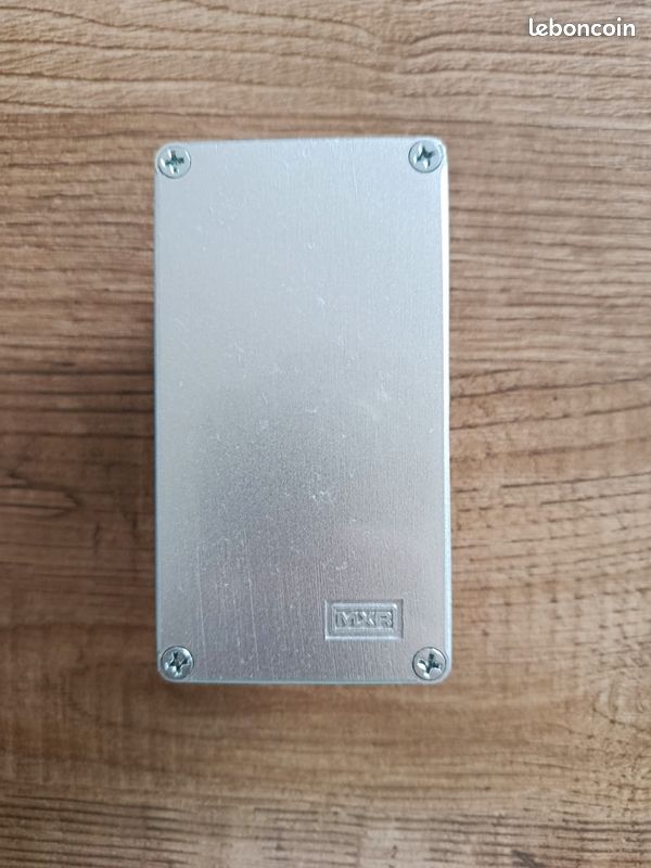 Pédale Distortion MXR Super Badass (image 5)