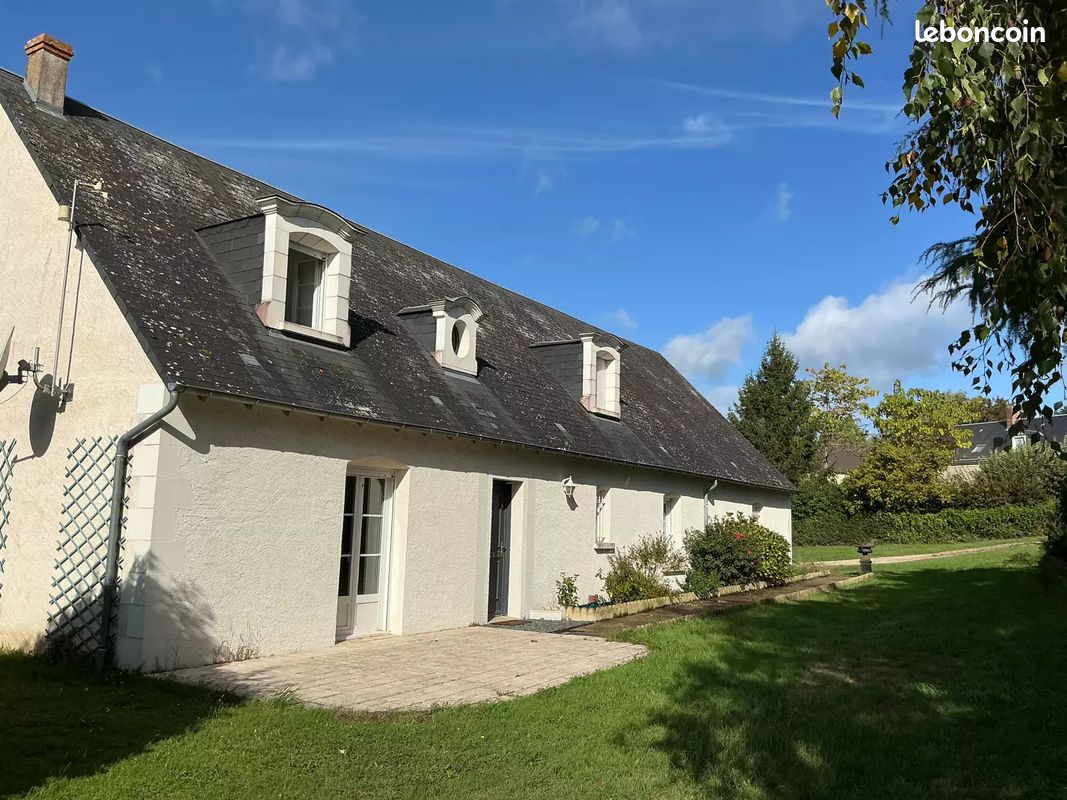Maison 6 pièces 175 m² · à Charentilly · 175 m² · 489 000 €