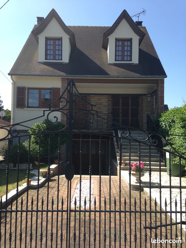 Maison 6 pièces 110 m² · à Sartrouville · 110 m² · 449 000 €