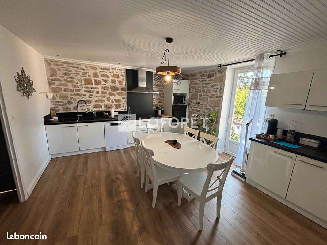 Maison 4 pièces 82 m² · à Valady · 82 m² · 185 000 €