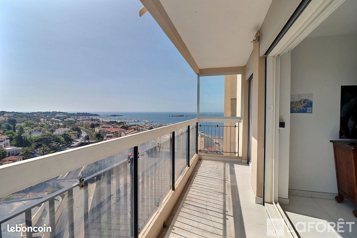 Appartement 2 pièces 48 m² · à Saint-Raphaël · 48 m² · 439 000 €
