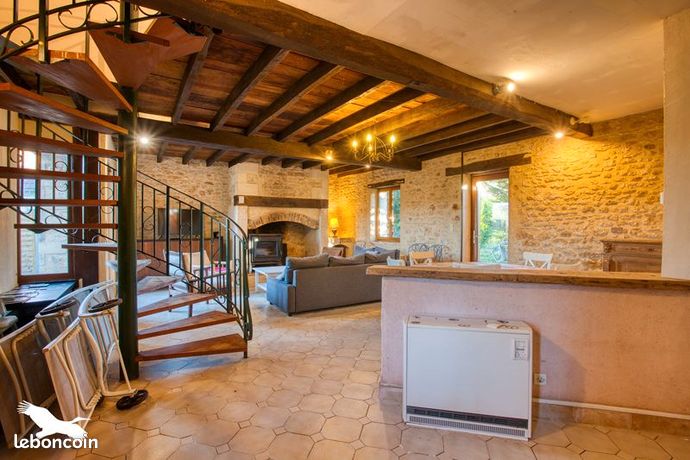 Maison 7 pièces 180 m²
