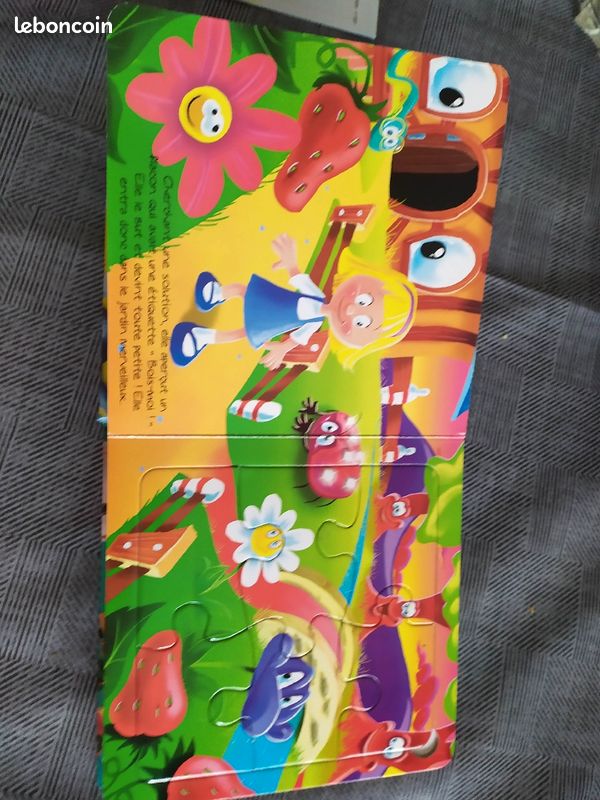 Livre puzzle Alice au pays des merveilles (image 5)
