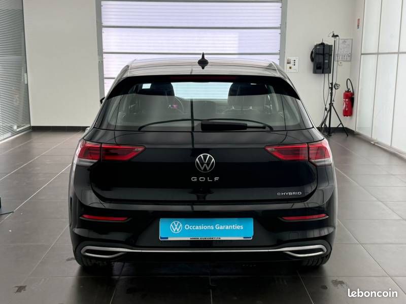 Volkswagen Golf 1.4 Hybrid Rechargeable OPF 204 DSG6 Style (image 3)
