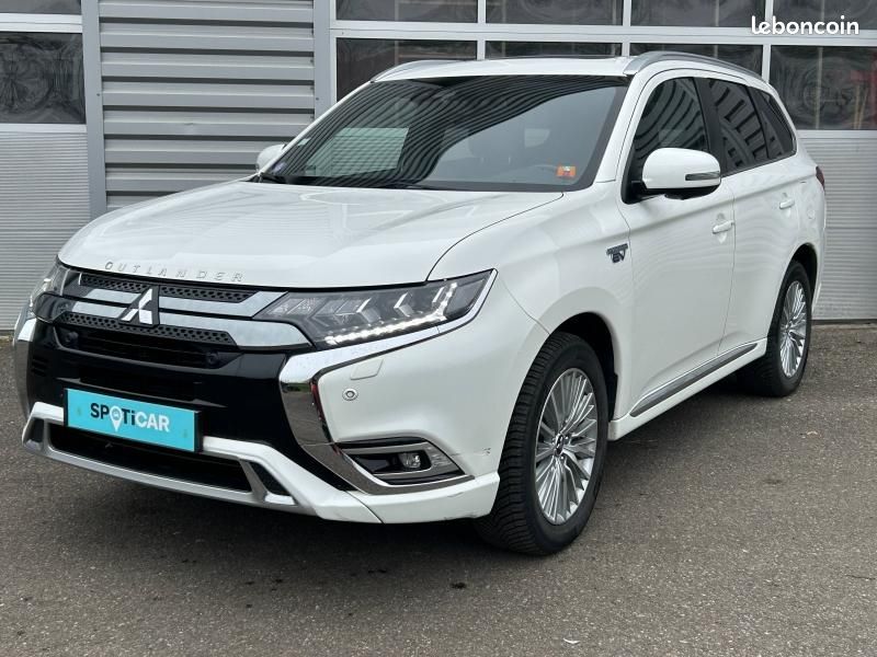 Mitsubishi Outlander PHEV Twin Motor Business 4WD Euro6d-T EVAP 5cv (image 1)