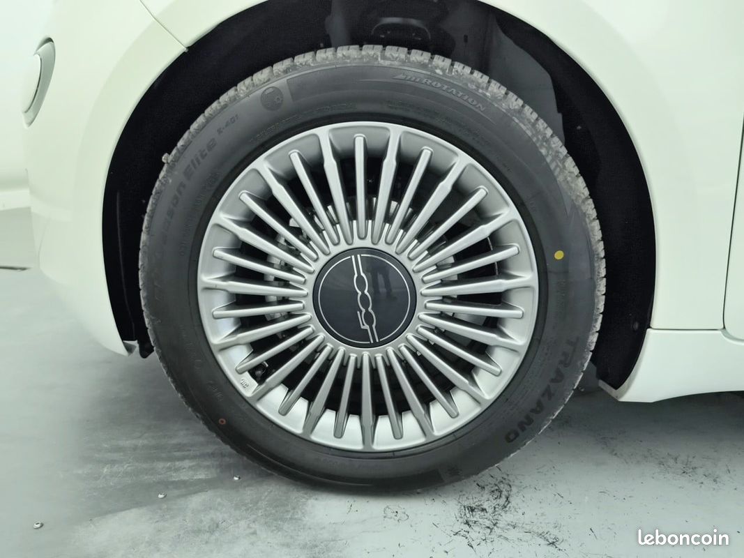 FIAT 500 e 95 ch Icône (image 9)