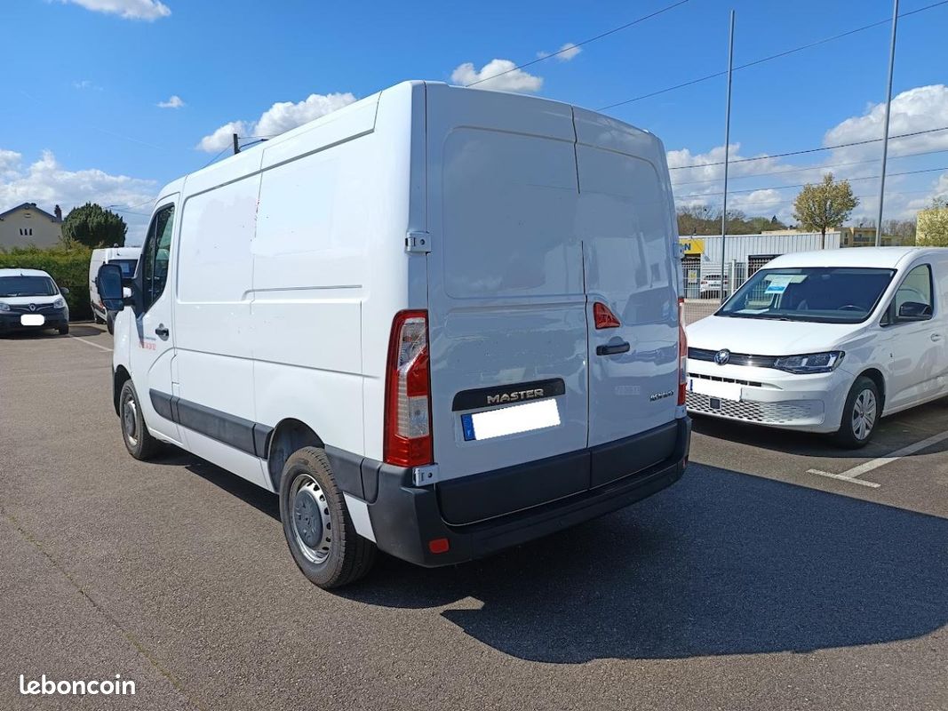 Renault master f3300 l1h1 2.3 dci 135 grand confort (image 3)