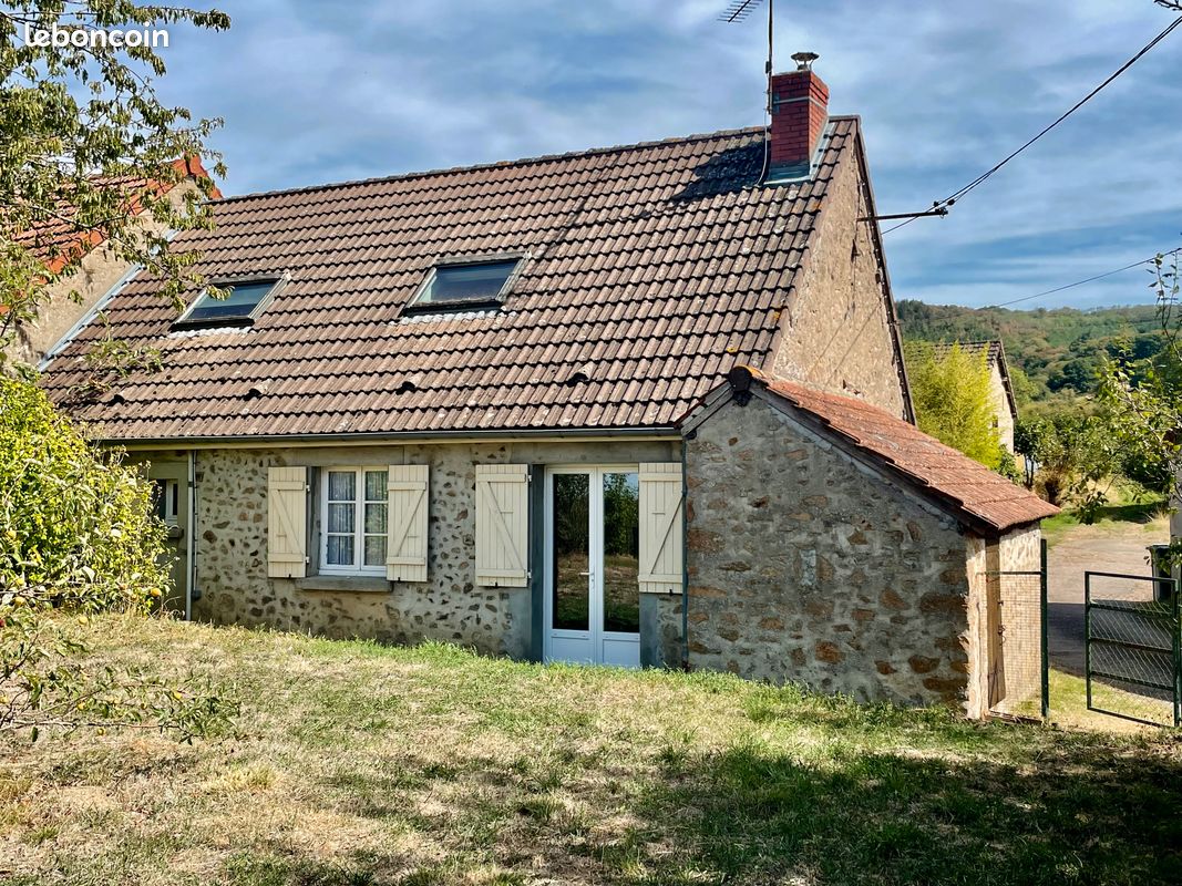 Maison 4 pièces 80 m² · à Saint-Honoré-les-Bains · 80 m² · 65 000 €