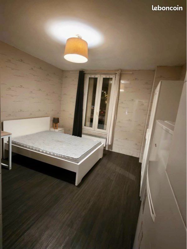 Appartement 1 pièce 19 m² · à Neuilly-sur-Seine · 19 m² · 920 €/mois