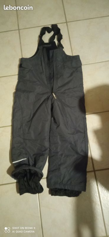 Ensemble de ski garçon T 8 ans + un autre pantalon de ski 8 ans (image 2)