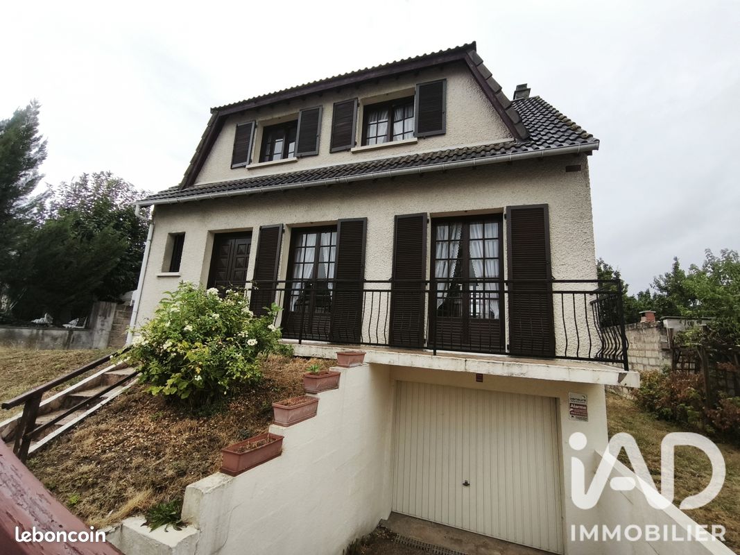 Maison 4 pièces 103 m² · au Blanc-Mesnil · 103 m² · 382 000 €