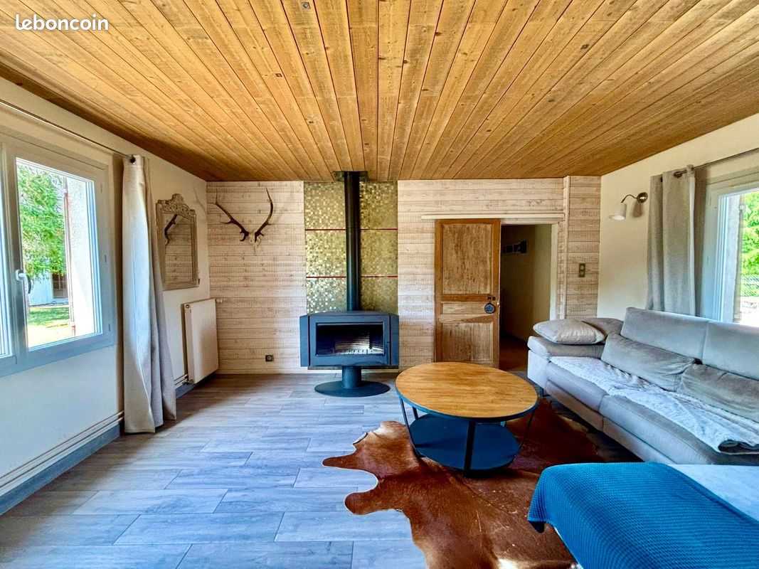 Maison 7 pièces 177 m² · aux Ormes · 177 m² · 184 900 €