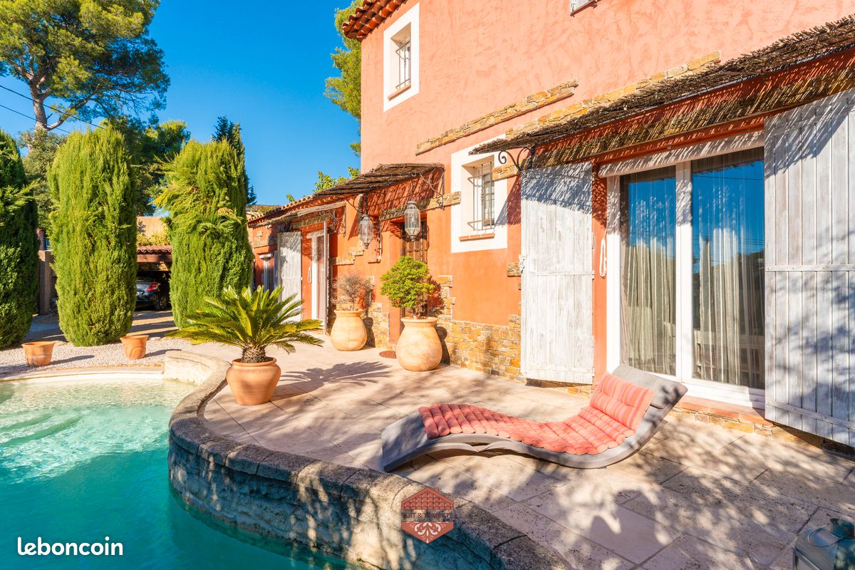 Maison 5 pièces 130 m² · à Marseille · 130 m² · 740 000 €