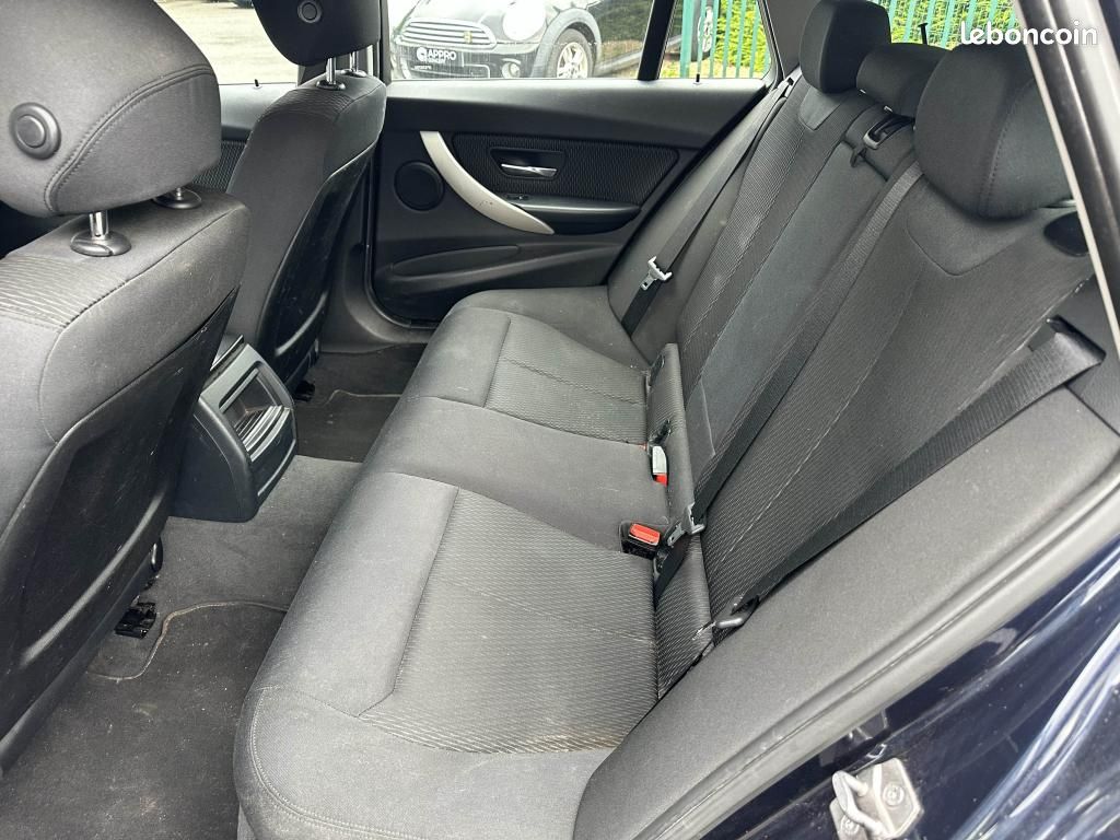 BMW SERIE 3 318d Touring Lounge TOURING F31 318d PHASE 1 (image 7)