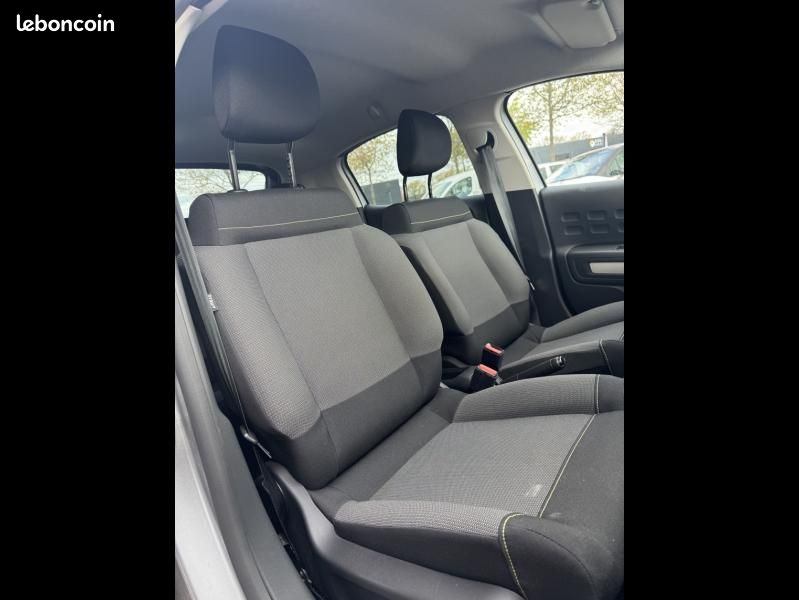 Citroen C3 1.2 PureTech 110ch S&S C-Series 120-121g (image 16)