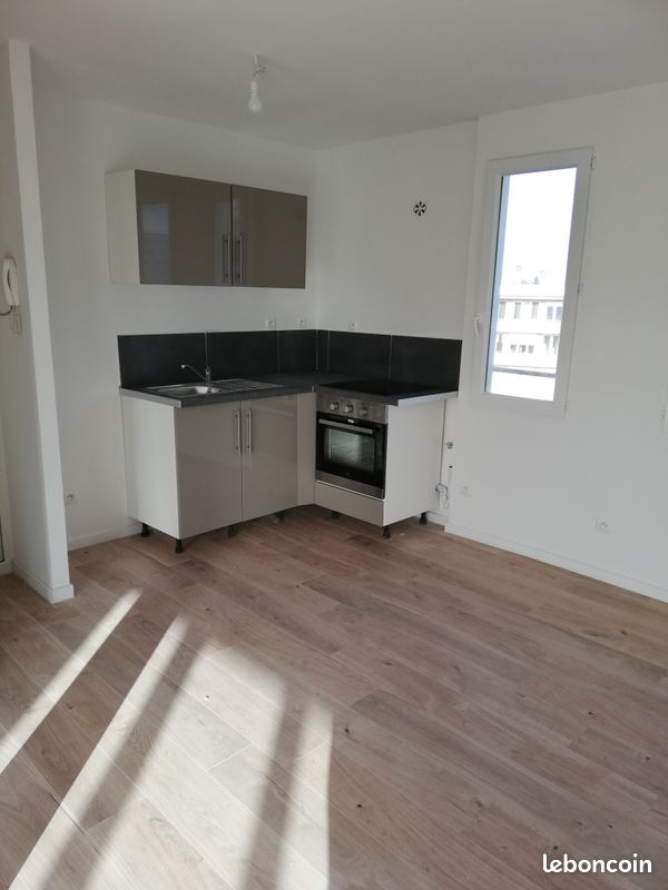 Appartement 3 pièce(s) 56 m²à louer Saint-quentin
