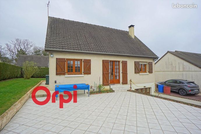 https://img.leboncoin.fr/api/v1/lbcpb1/images/1c/e5/7e/1ce57e5c08bcbae5b0df2106ca9cc174b733e26a.jpg?rule=ad-image