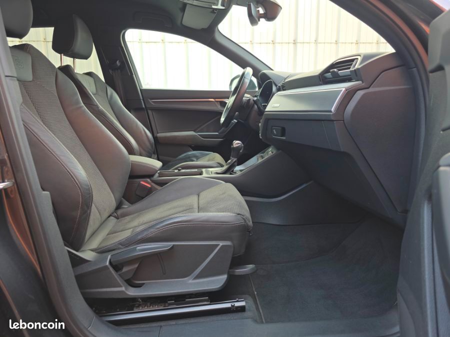 Audi Q3 35 TDI 150 S tronic 7 S line JA19 LED Hayon EL. 1ère Main (image 20)