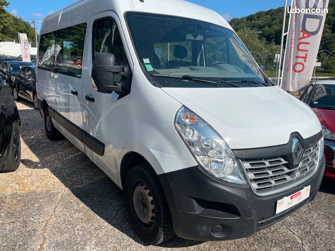 MASTER 9 places COMBI L2H2 2.3 DCi 135 grd confort - 1è main - 2015 - moteur à chaine de distribution (image 1)