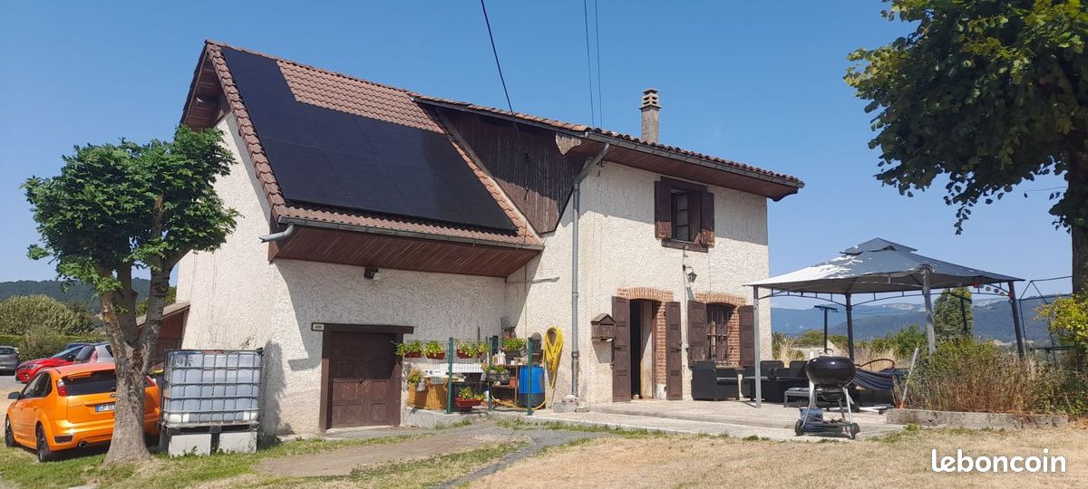Maison 3 pièces 70 m² · à Saint-Geoire-en-Valdaine · 70 m² · 159 000 €