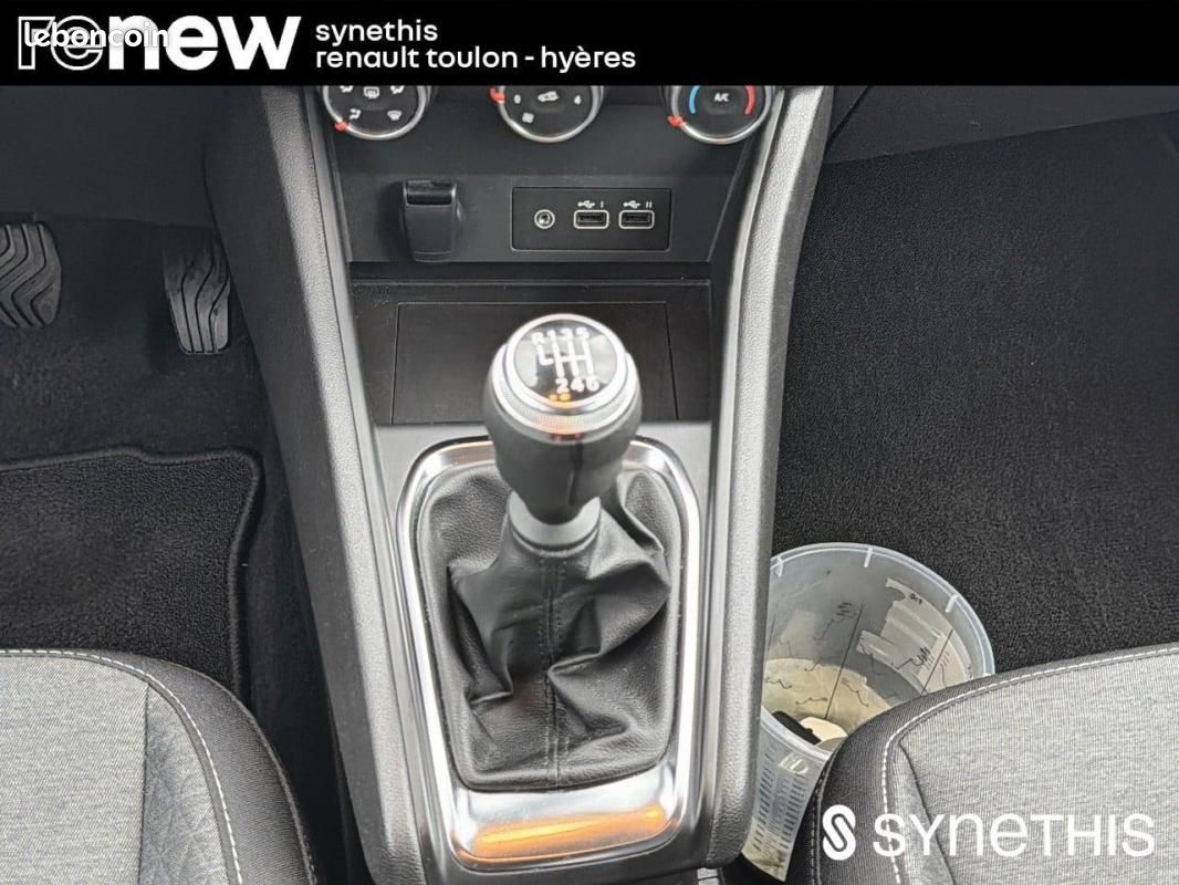 Renault Captur TCe 100 GPL Evolution (image 22)